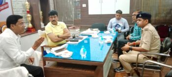 वक्फ बिल को लेकर संभावित विरोध प्रदर्शन को ले नाला एसडीपीओ पश्चिम बंगाल के बाराबनी थाना में की बैठक