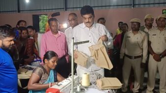 प्लास्टिक मुक्त जिला और महिला सशक्तिकरण की दिशा में पूर्वी सिंहभूम वन विभाग की अनूठी पहल