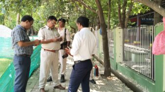 चक्रधरपुर में संत जेवियर स्कूल परिसर में बालू का अबैध भंडारण पर खनन विभाग का कार्रवाई, 44 हजार CFT अबैध बालू और 1800 CFT स्टोन चिप्स जब्त
