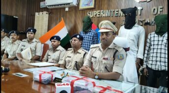 हथियार के बल पर लूट की घटनाओं का अंजाम देने वाला आरोपी गिरफ्तार, पिस्टल ,नगदी सहित चार पहिया वाहन बरामद