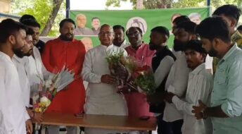 हेमंत पाठक के नेतृत्व में सैकड़ो युवा कार्यकर्ताओं ने जनता दल यूनाइटेड का दामन थमा