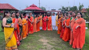 सावन मिलन में महिलाओं की प्रतिभा ने बिखेरा रंग