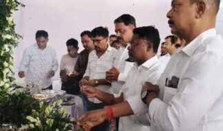 नगर विकास मंत्री सुदीप्तो कुमार सोनू ने स्व. मंत्री रामदास सोरेन को दी श्रद्धांजलि