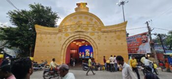 मां दुर्गा के अराधना में डूबा पोटका, महा अष्टमी पूजा में उमड़ी भीड़