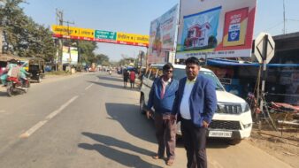 चाईबासा में सड़क सुरक्षा को लेकर प्रशासन सख्त, ब्लैक स्पॉट्स का संयुक्त निरीक्षण