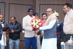 झारखंड विधानसभा में प्रभारी सचिव माणिक लाल हेमब्रम का विदाई समारोह सम्पन्न