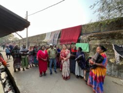 50 ज़रुरतमंद लोगों के बीच कंबल का वितरित