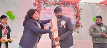 जिले के चिन्हित विद्यालयों में विद्यालय स्तर पर विशेष अभिभावक शिक्षक बैठक हुआ आयोजित; कस्तूरबा गांधी बालिका आवासीय विद्यालय में उपायुक्त रवि आनंद बैठक में हुए शामिल
