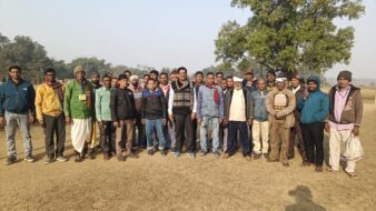 पारंपरिक स्वशासन ग्राम प्रधान समिति के बैठक में पेशा कानून के नियमावली की मांग