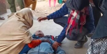 टाटानगर ओवरब्रिज पर ट्रक की टक्कर, स्कूटी सवार दो लोग घायल