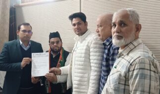 मानगो की समस्याओं को लेकर कांग्रेस प्रतिनिधिमंडल ने सौंपा मांग पत्र