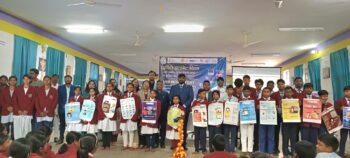 नगरपालिका (आम) निर्वाचन लड़ रहे अभ्यर्थी एवं उनके निर्वाचन अभिकर्ता अनऑफिशियल आइडेंटिटी स्लिप निर्गत करने के लिये मतदान केंद्र के 100 मीटर की परिधि में नहीं स्थापित कर सकेंगे निर्वाचन केंद्र