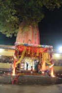 महाशिवरात्रि पर सजा साकची शिव मंदिर और कदमा का जटाधारी शिव-हनुमान मंदिर
