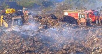डंपिंग साइट में धधकी आग से जहरीला धुआं, औद्योगिक और रिहायशी इलाकों पर संकट