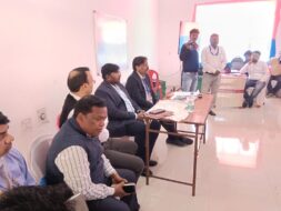 नगरपालिका निर्वाचन मतदान अधिकारियों के प्रशिक्षण का निरीक्षण