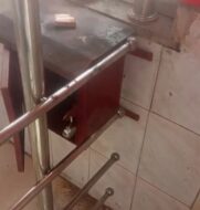 शिव हनुमान मंदिर की दान पेटी तोड़ नकदी चोरी, पुलिस व्यवस्था पर उठे सवाल