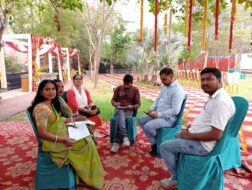 आदित्यपुर के प्रभात पार्क में लगा पेंशन सत्यापन शिविर, पांच वार्डों के लाभुकों के दस्तावेजों की हुई गहन जांच