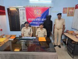 चोरी की बाइक के साथ युवक गिरफ्तार, पुलिस की त्वरित कार्रवाई