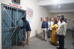 कीताडीह स्थित ईवीएम वेयरहाउस का उपायुक्त ने किया निरीक्षण