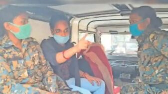 तड़ीपार के बावजूद बस्ती में रह रही ‘चटनी डॉन’ गिरफ्तार, पति से विवाद के बाद पुलिस ने दबोचा