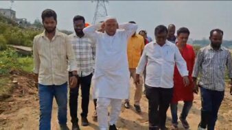 जमशेदपुर में स्वर्णरेखा नदी में प्रदूषण से मची तबाही, हजारों मछलियों की मौत, इलाके में फैली दुर्गंध