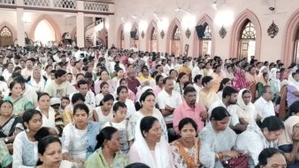 जमशेदपुर में गुड फ्राइडे पर विशेष प्रार्थना सभाएं, चर्चों में उमड़ी भीड़