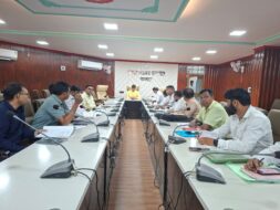 तकनीकी विभागों की समीक्षा बैठक में योजनाओं को समयबद्ध पूरा करने का निर्देश