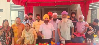 जेम्को में श्री गुरु अर्जन देव जी के शहादत दिवस पर लगाई गई छबील, बांटा गया शरबत और प्रसाद
