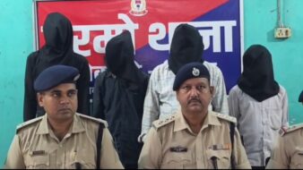बोकारो में अवैध मिनी गन फैक्ट्री का खुलासा, चार गिरफ्तार, भारी मात्रा में अर्ध निर्मित हथियार के साथ 6 जिंदा गोली बरामद।