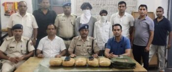 टाटानगर स्टेशन पर “ऑपरेशन नारकोस की बड़ी सफलता, 5 किलो गांजा के साथ दो गिरफ्तार