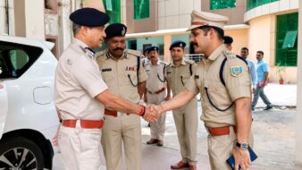 जमशेदपुर में ADG ने की कोल्हान क्षेत्र की पुलिस व्यवस्था की समीक्षा, लंबित मामलों के शीघ्र निष्पादन का निर्देश