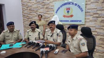 बच्चे को बचाने की सलाह देना पड़ा भारी, ‘चटनी डॉन’ के गुर्गों के हमले में कई घायल; गिरोह की सरगना गिरफ्तार