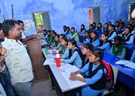 प्रोजेक्ट बालिका विद्यालय की शत-प्रतिशत रिजल्ट पर गदगद हुए विधायक संजीव सरदार