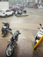 जमशेदपुर में मौसम ने ली करवट, तेज आंधी के साथ हुई झमाझम बारिश