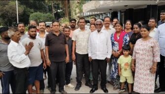 आदित्यपुर के एस टाइप चौक पर अवैध तरीके से दुकानें तोड़ने का मामला गरमाया, चम्पाई सोरेन ने प्रशासन को कार्रवाई का निर्देश दिया