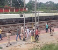 रांची में नामकुम स्टेशन के पास आरपीएफ जवान का शव बरामद, सिर धड़ से अलग; जांच में जुटी पुलिस