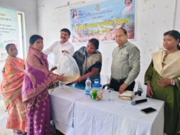 राष्ट्रीय मत्स्य किसान दिवस पर 1.60 करोड़ मत्स्य स्पॉन का वितरण, मत्स्य पालकों का हुआ सम्मान