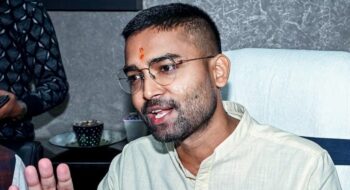 बिहार के एक मंत्री पर सुप्रीम कोर्ट सख्त, बिना विधायक बने छह महीने से ज्यादा मंत्री रहने पर मांगा जवाब