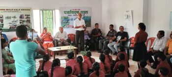 स्वदेशी जागरण मंच की पर्यावरण पहल: साईं सरस्वती स्कूल में संगोष्ठी, वृक्षारोपण और प्लास्टिक मुक्त रहने का संकल्प