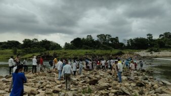 सरायकेला के आसंगी चेक डैम में बड़ा हादसा, नहाने गए दो किशोर डूबे; एक का शव बरामद, दूसरे की तलाश जारी