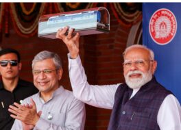 देश की पहली हाइड्रोजन ट्रेन को पीएम मोदी ने दिखाई हरी झंडी, ‘मेक इन इंडिया’ की बड़ी उपलब्धि बताया
