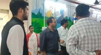 सरकारी अस्पताल की बदहाल व्यवस्था पर डीसी सख्त, सीएचसी गम्हरिया में खाली वार्ड देख जताई नाराजगी