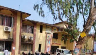 सरकार की नीति एक ओर, गम्हरिया की हकीकत दूसरी