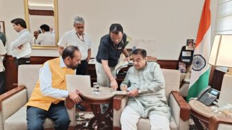नितिन गडकरी से मिले सांसद विद्युत वरण महतो, जमशेदपुर-कोल्हान की कई अहम सड़क परियोजनाओं को दी प्राथमिकता