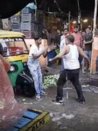 साकची बाजार में फल व्यापारी के कर्मचारी से मारपीट,