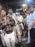 साकची टिन शेड फल मंडी में फल की कीमत को लेकर बवाल, मारपीट के आरोपी को पुलिस ने किया गिरफ्तार