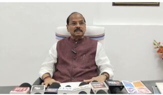 झारखंड में ‘जांच घोटाले’ का आरोप, निष्पक्ष CBI जांच की उठी मांग रघुवर दास