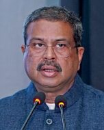 नीट विवाद: केंद्रीय शिक्षा मंत्री धर्मेंद्र प्रधान ने दिया इस्तीफा, विपक्ष ने कहा- युवाओं और लोकतंत्र की जीत