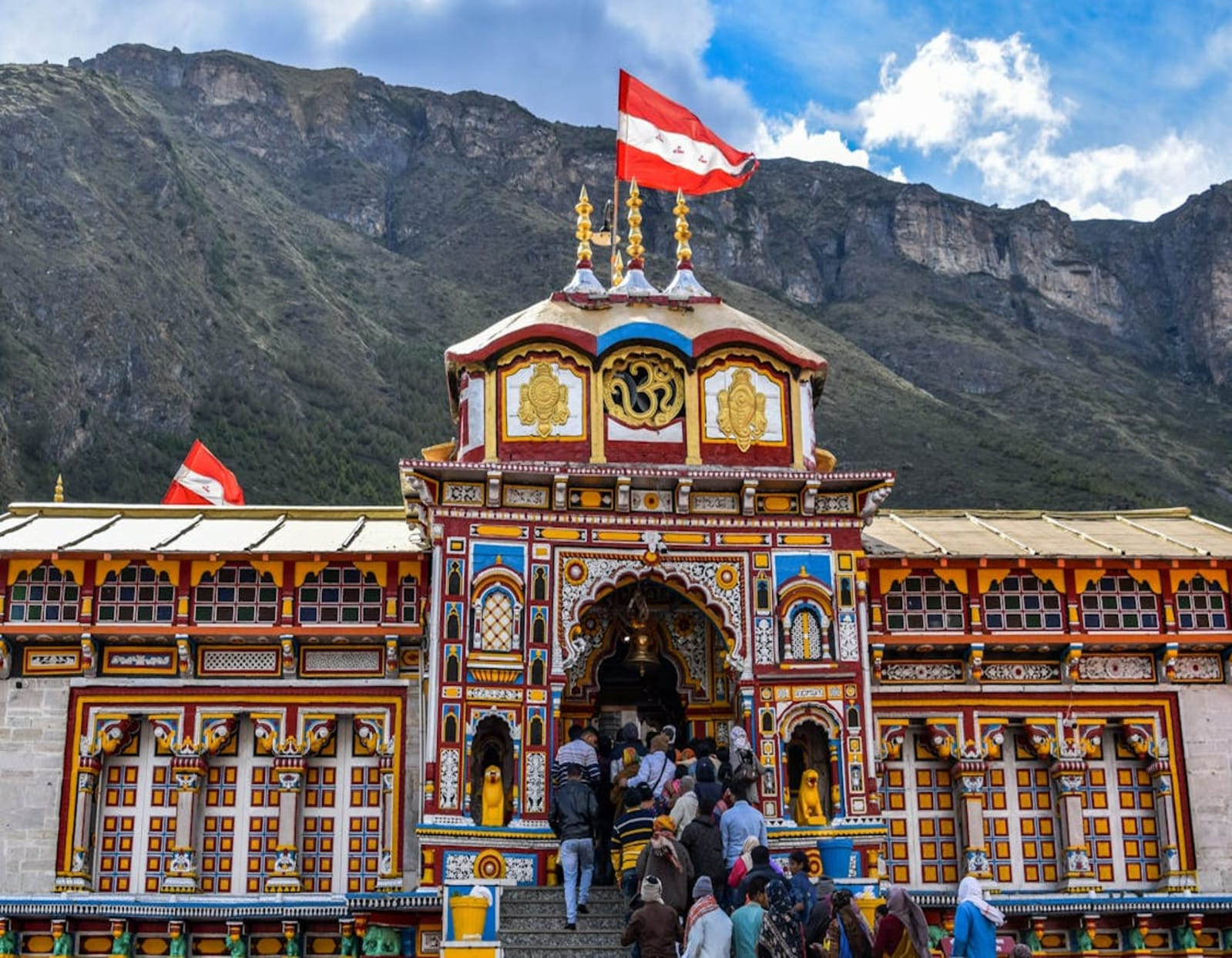 मंदिरों में भ्रष्टाचार