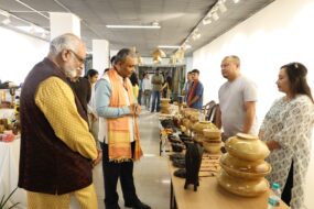 मंत्रालय सचिव ने सराही पूर्वोत्तर की पारंपरिक शिल्प प्रदर्शनी: संस्कृति और कला का अद्भुत संगम पूर्वोत्तर की पारंपरिक शिल्प प्रदर्शनी